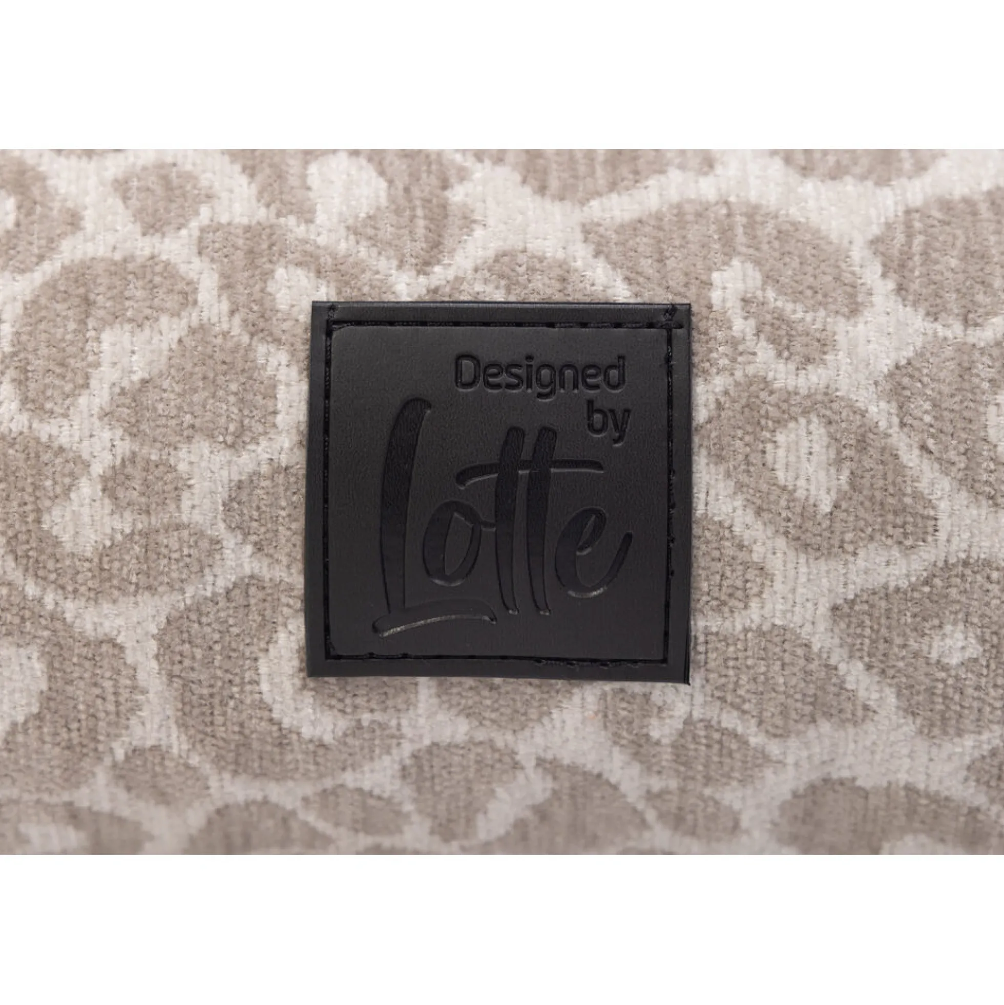 Designed by Lotte Wild Essence Cuccia Ortopedica per Cani