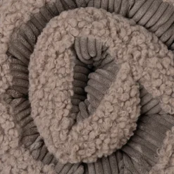 District 70 Swirl Snuffle Mat